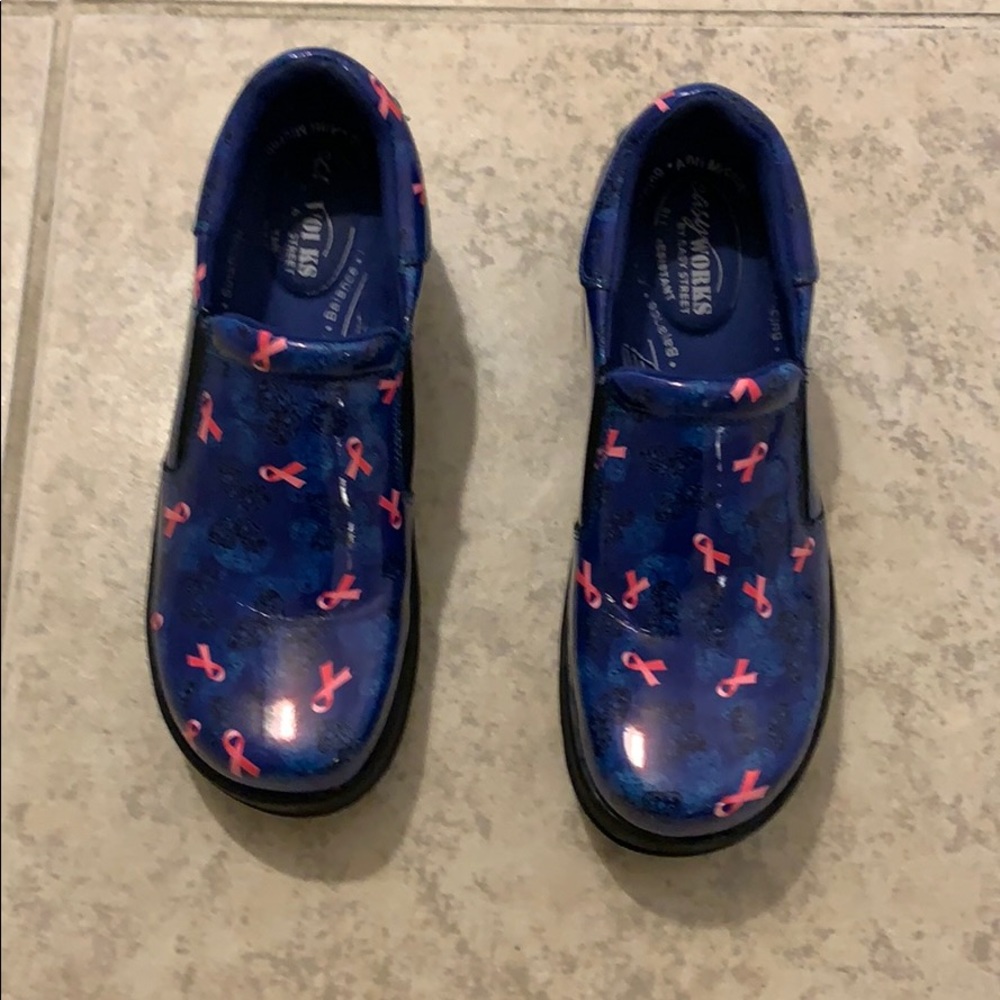 Easy Street Clog Shoes! Super Comfy